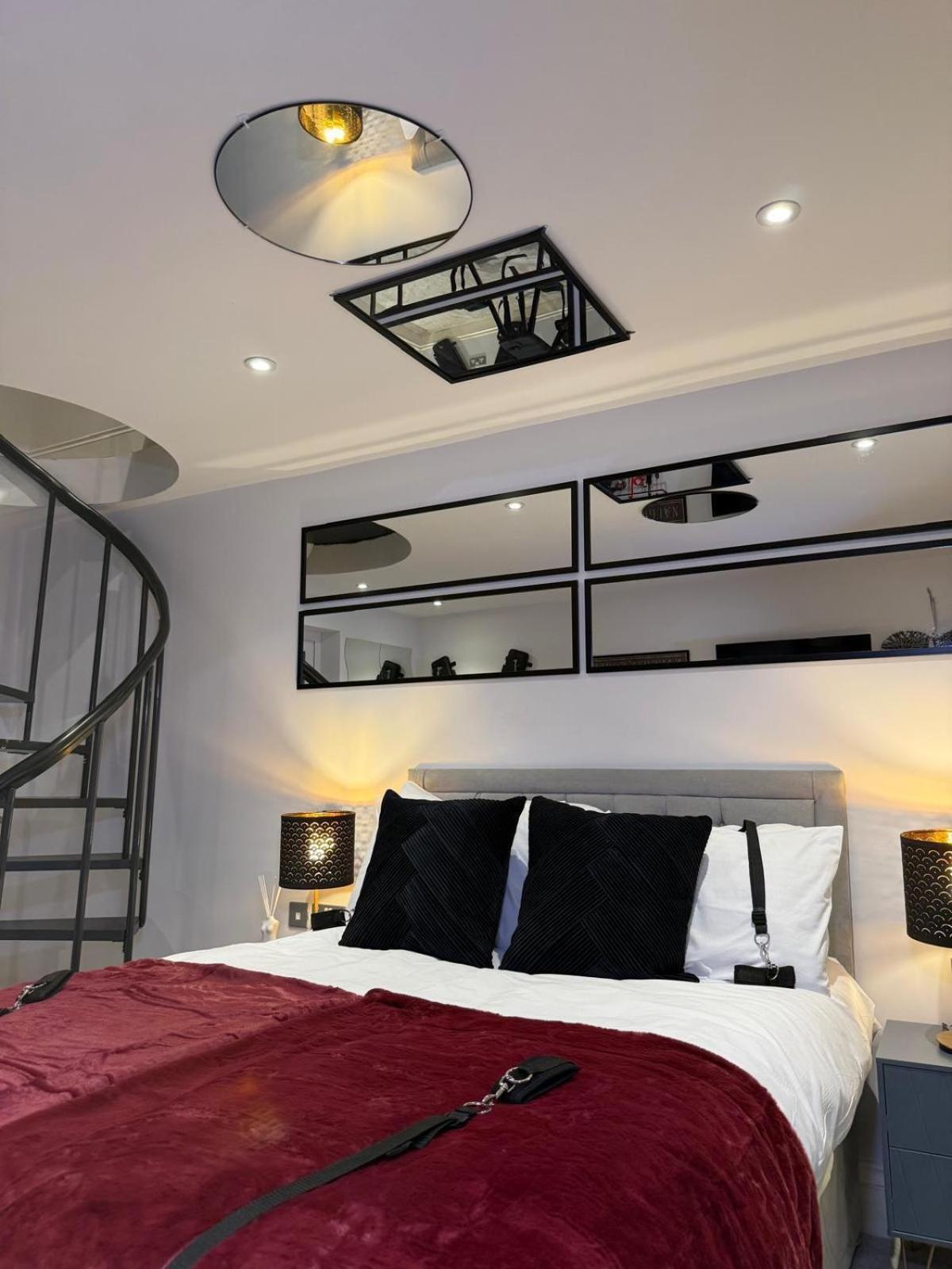 Luxury Duplex Apartment *